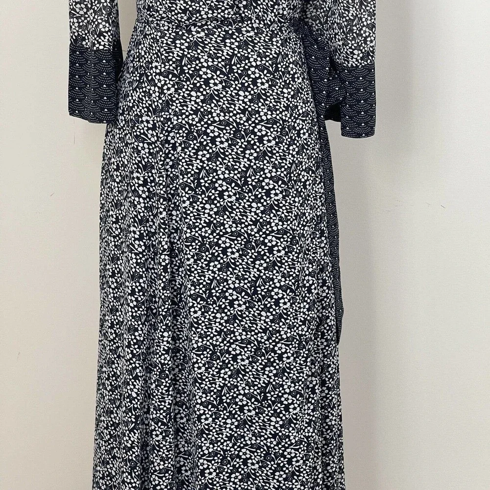 Tularosa Jolene Wrap Maxi Dress Size XS Navy Floral